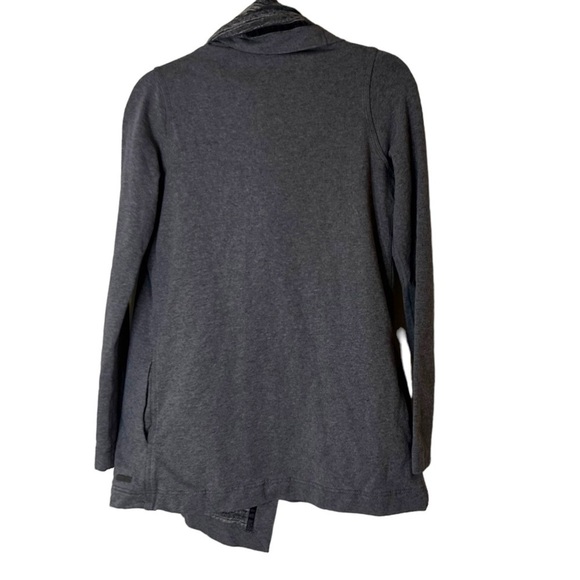 Lululemon Savasana Wrap - Picture 6 of 10